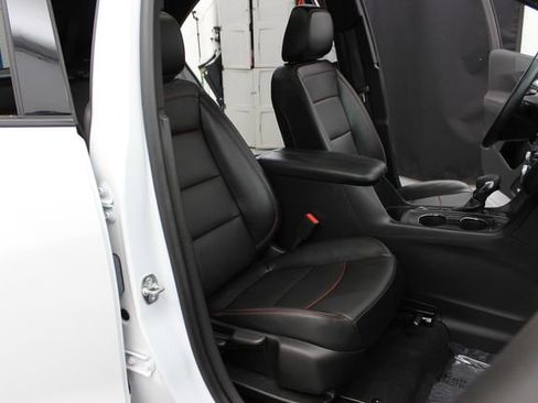 Used 2024 Chevrolet Equinox RS w/ RS Leather Package AWD/4WD image 28