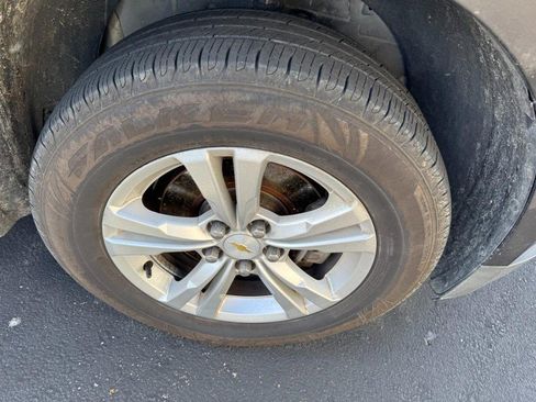 Used 2015 Chevrolet Equinox LT w/ Driver Convenience Package image 5