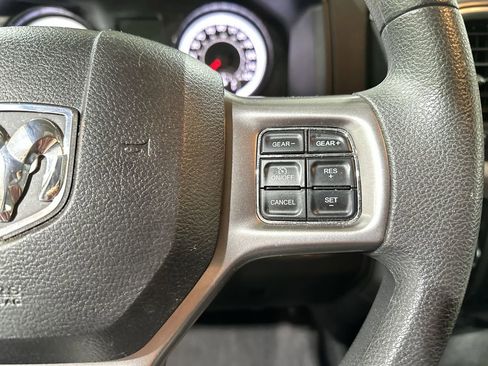 Used 2024 RAM 1500 Classic SLT image 30