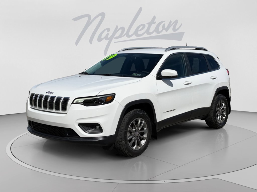 Certified 2019 Jeep Cherokee Latitude Plus w/ Cold Weather Group AWD/4WD image 1