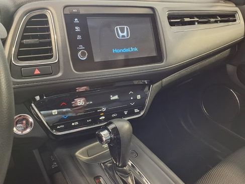 Used 2020 Honda HR-V EX image 11