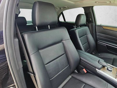 Used 2016 Mercedes-Benz E 250 Sedan image 18
