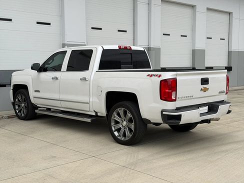 Used 2017 Chevrolet Silverado 1500 High Country AWD/4WD image 3