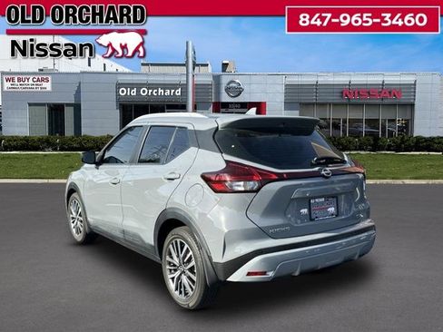 Used 2022 Nissan Kicks SV FWD image 7