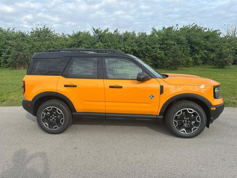 New 2026 Ford Bronco Sport Outer Banks AWD/4WD image 8
