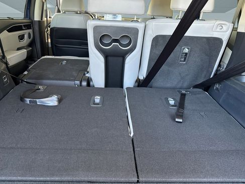 Used 2023 Honda Pilot EX-L image 32