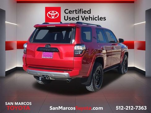 Certified 2022 Toyota 4Runner TRD Off-Road Premium image 5