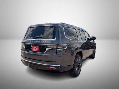 Used 2022 Jeep Grand Wagoneer Series I AWD/4WD image 4
