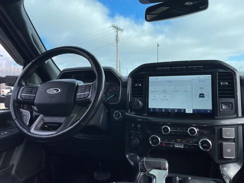 Used 2022 Ford F150 XLT w/ Equipment Group 302A High image 17