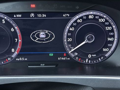 Used 2018 Volkswagen Tiguan SEL Premium AWD/4WD image 9