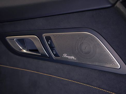 Used 2018 Mercedes-Benz AMG GT R image 6