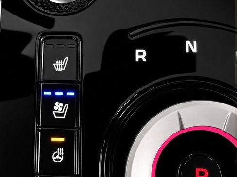 Used 2023 Kia Niro Wave w/ Wave Preserve Package FWD image 34