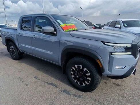 Used 2024 Nissan Frontier PRO-4X w/ Off-Road Protection Package image 2