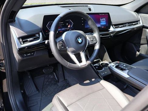 Used 2023 BMW X1 xDrive28i w/ Convenience Package AWD/4WD image 13
