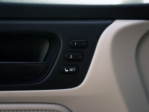 Certified 2025 Honda Odyssey EX-L image 39