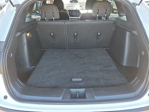 Used 2024 Chevrolet Trax RS image 23