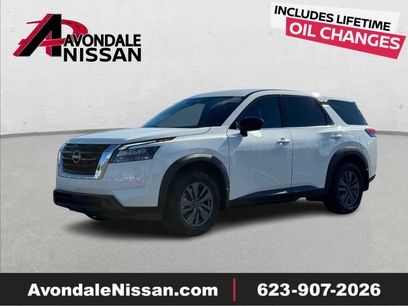 New 2025 Nissan Pathfinder S