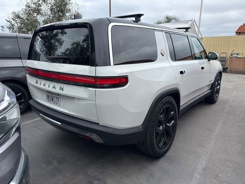 Used 2024 Rivian R1S Adventure AWD/4WD image 2