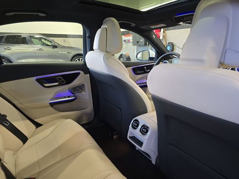 Certified 2025 Mercedes-Benz C 300 Sedan image 13