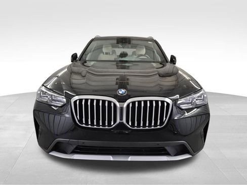 Used 2024 BMW X3 sDrive30i w/ Premium Package w/ZPA image 3