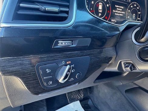 Used 2017 Audi Q7 3.0T Premium Plus image 58