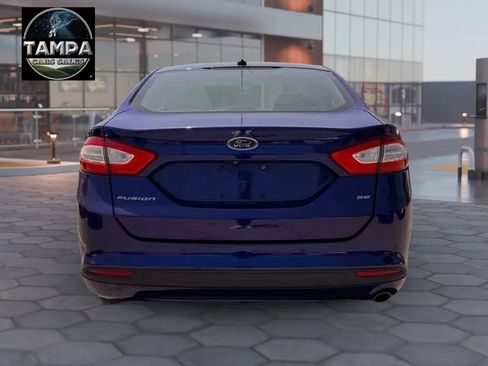 Used 2016 Ford Fusion SE FWD image 7