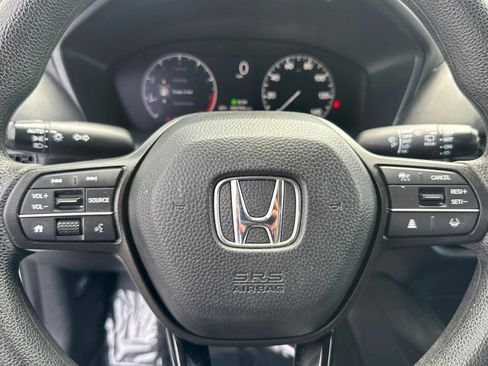 Used 2023 Honda HR-V LX image 15
