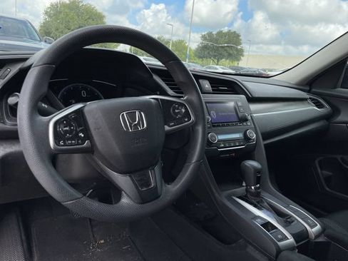 Used 2019 Honda Civic LX image 9