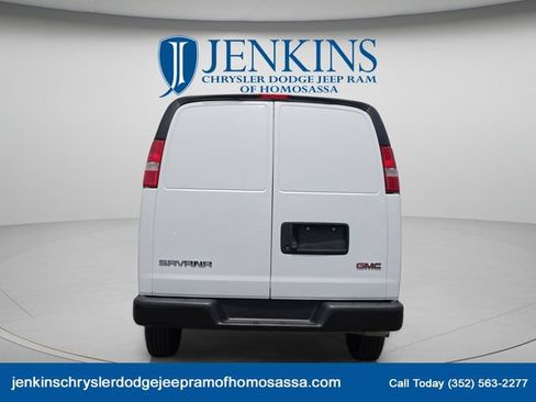 Used 2023 GMC Savana 2500 Extended w/ Driver Convenience Package RWD image 5