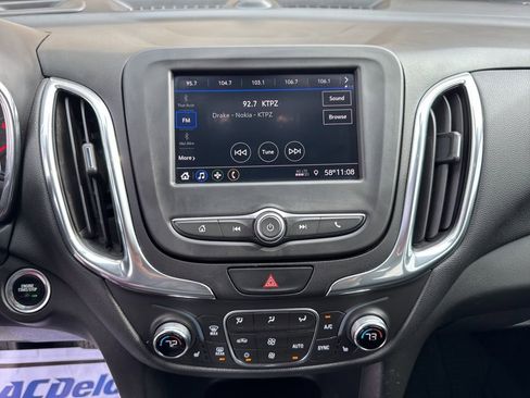 Used 2020 Chevrolet Equinox LT image 26