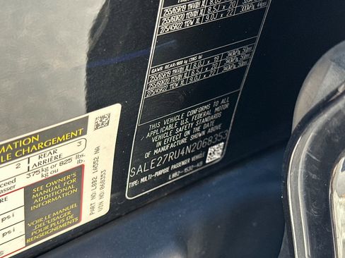 Used 2022 Land Rover Defender 110 Trophy Edition image 38