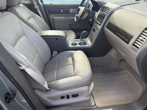 Used 2007 Lincoln MKX 2WD image 11