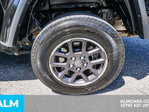 Used 2023 Jeep Gladiator Overland image 17