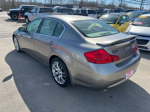 Used 2007 INFINITI G35 Journey w/ Performance Tire & Wheel Pkg image 3