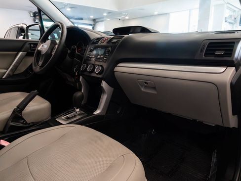 Used 2015 Subaru Forester 2.5i Premium w/ Protection Package #1 AWD/4WD image 25
