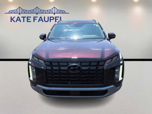 Used 2024 Hyundai Palisade SEL FWD image 2