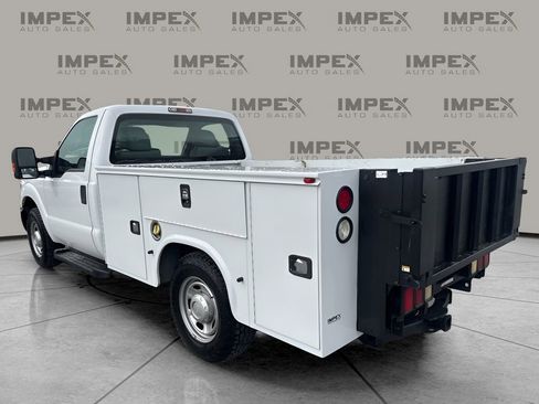 Used 2016 Ford F250 XL w/ Power Equipment Group image 3