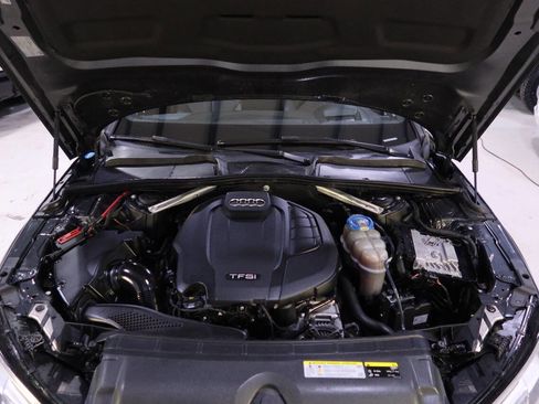 Used 2017 Audi A4 2.0T allroad Prestige w/ Prestige Package image 9