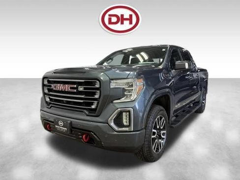 Used 2020 GMC Sierra 1500 AT4 w/ Technology Package AWD/4WD image 11