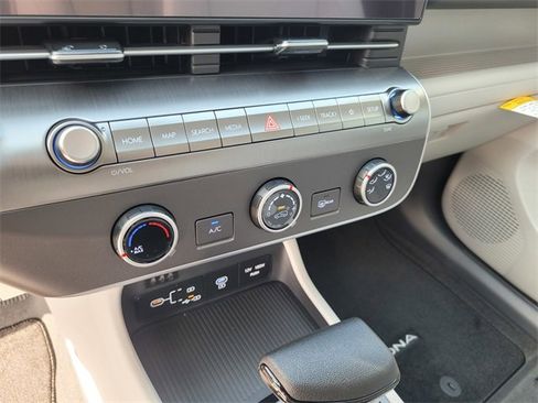 New 2026 Hyundai Kona SE image 16