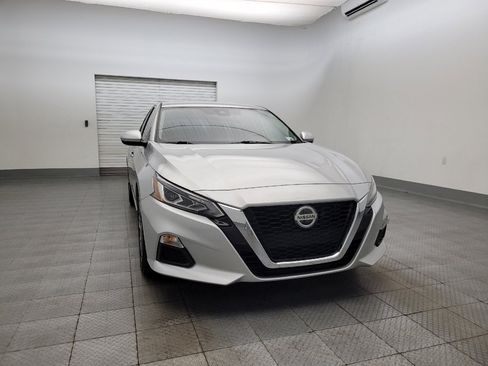 Used 2022 Nissan Altima 2.5 SV image 14