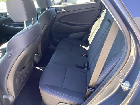 Used 2021 Hyundai Tucson SEL w/ Cargo Package FWD image 13