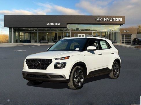 New 2026 Hyundai Venue SEL image 1