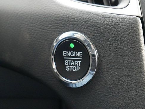 Used 2024 Ford Edge SEL w/ Convenience Package image 34