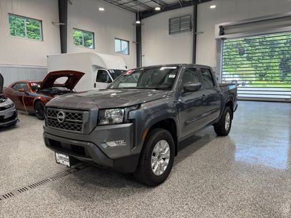 Used 2024 Nissan Frontier SV w/ SV Convenience Package