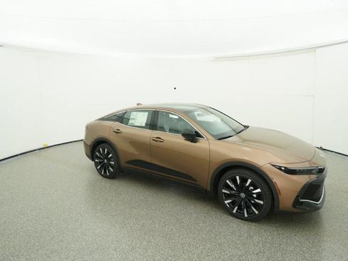 New 2026 Toyota Crown Platinum image 60