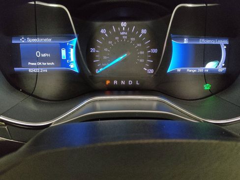 Used 2018 Ford Fusion S image 23