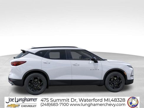 New 2026 Chevrolet Blazer LT w/ Convenience Package AWD/4WD image 6