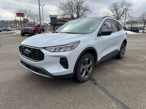 Used 2025 Ford Escape ST-Line w/ Tech Pack #1 image 1