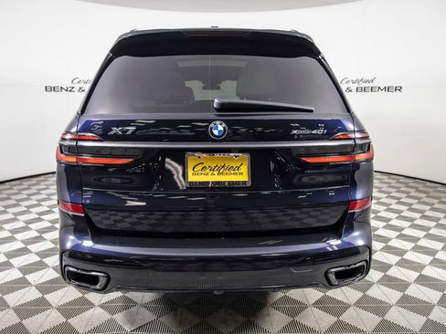 Used 2024 BMW X7 xDrive40i w/ M Sport Package AWD/4WD image 7